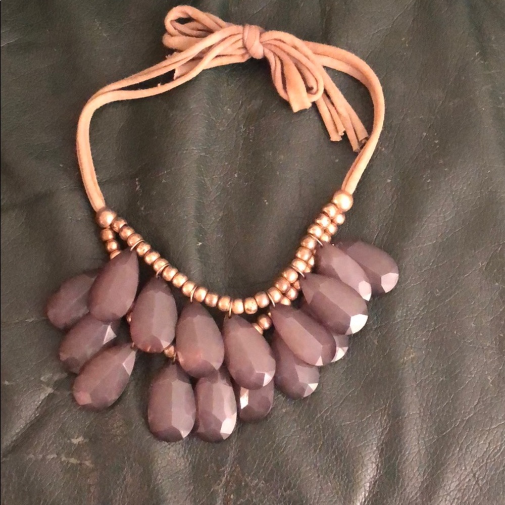 Teardrop statement necklace